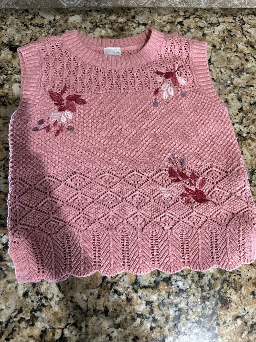 Abercrombie Kids crochet tank top size 9 to 10 sleeveless pink floral boho - Picture 2 of 4